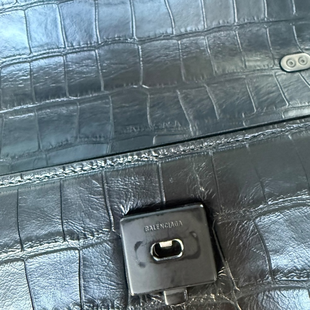 Balenciaga Supple Calfskin‎ Monochrome Crocodile Embossed Gossip Chain Bag XS - Picture 8 of 9